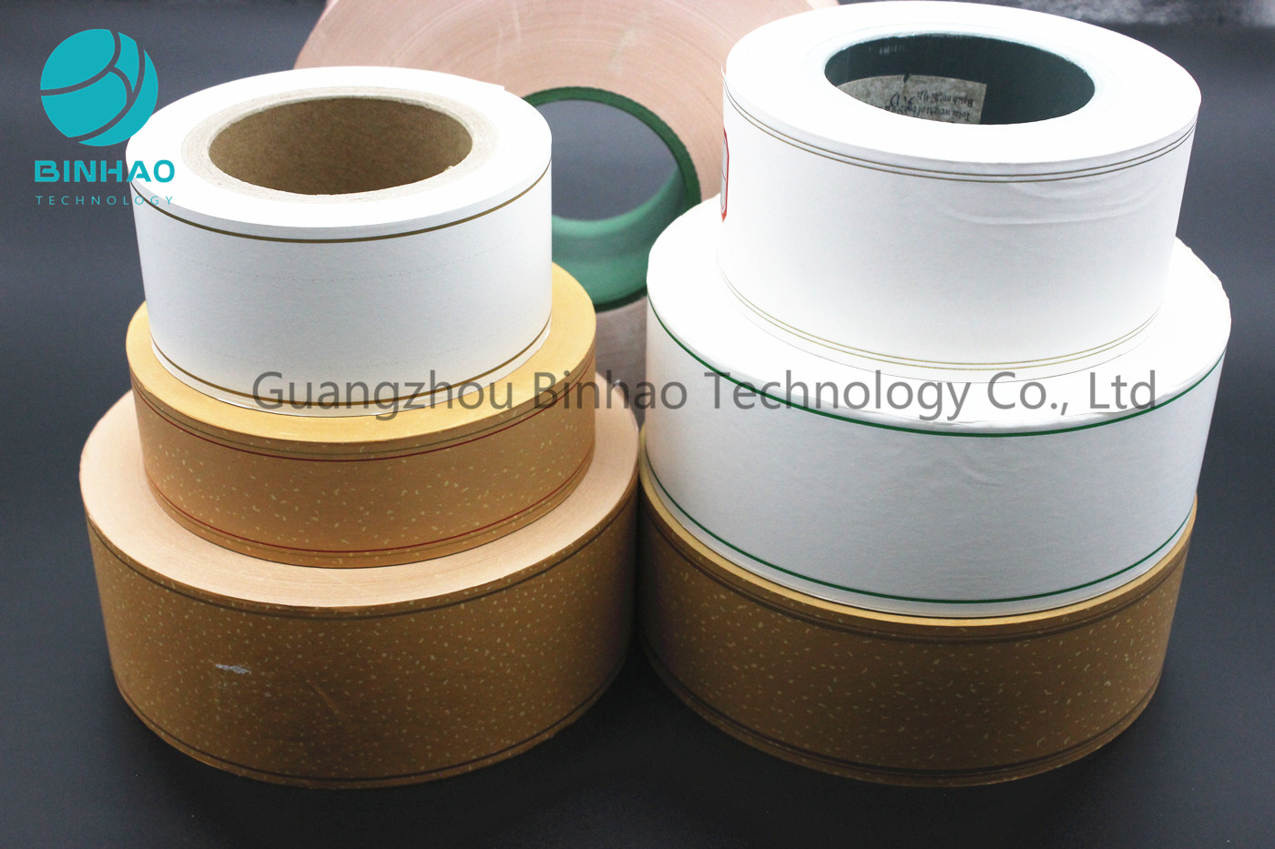 Superficie regolare di timbratura calda Pearlized di perforazione di stampa della carta da filtro tabacco/di Cig che fornisce di punta carta