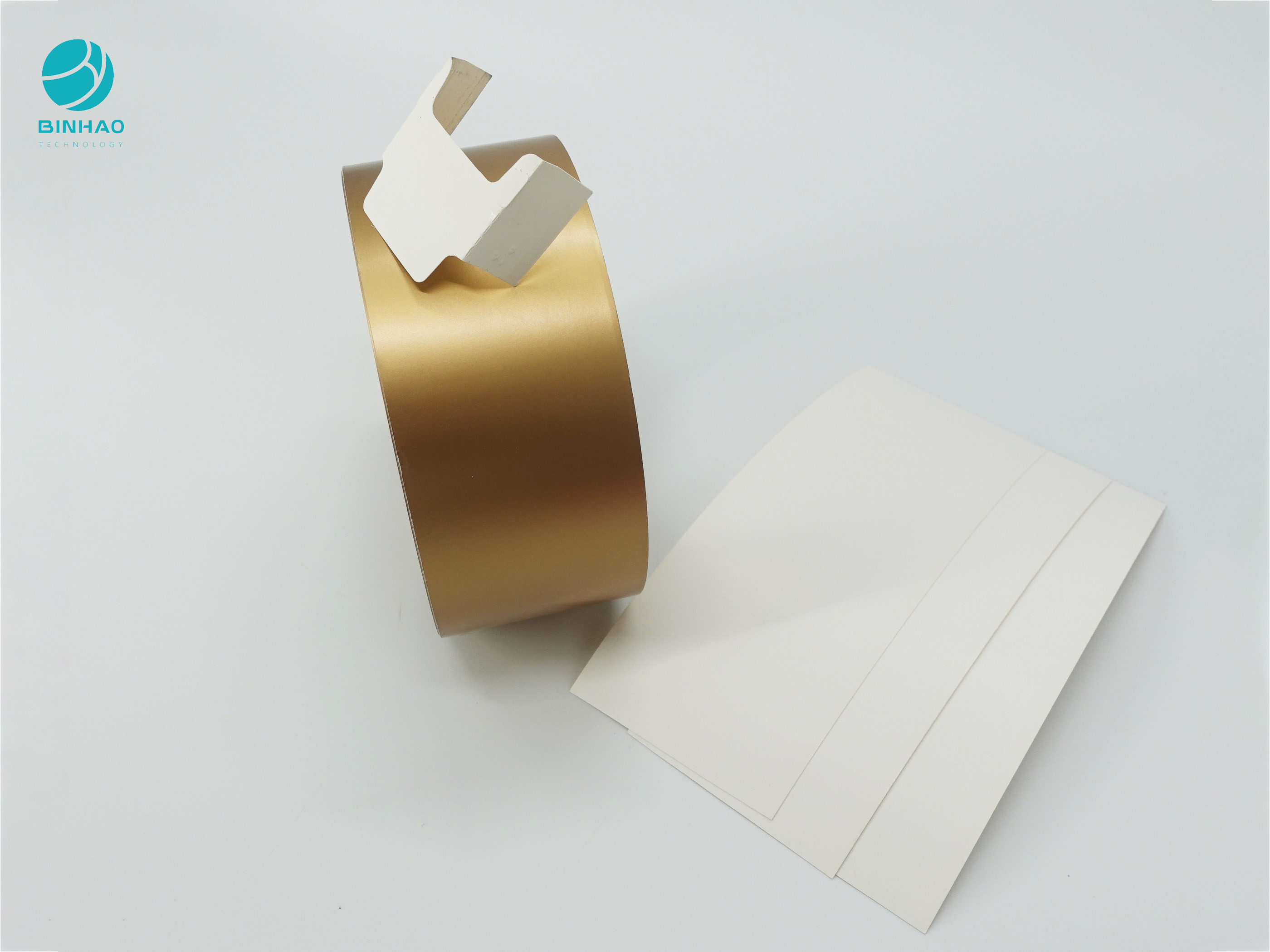 Cartone interno su misura dorato della struttura di 94mm per il pacchetto delle portasigarette